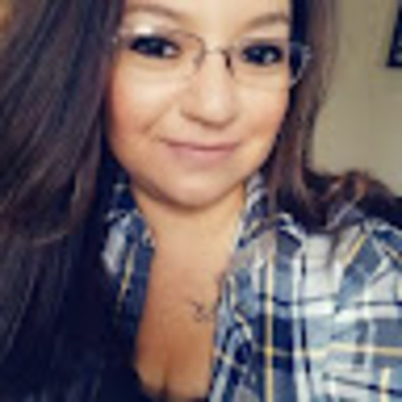 Meet your Posher, Crystal - Picture 1 of 1